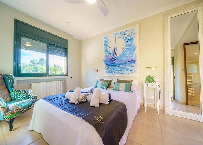 Jaruco Lux Piscina Privada Familiar Bbq Aire Acondicionado Вілла Льорет-де-Мар