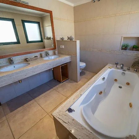 Villa Jaruco Lux Piscina Privada Familiar Bbq Aire Acondicionado Вілла